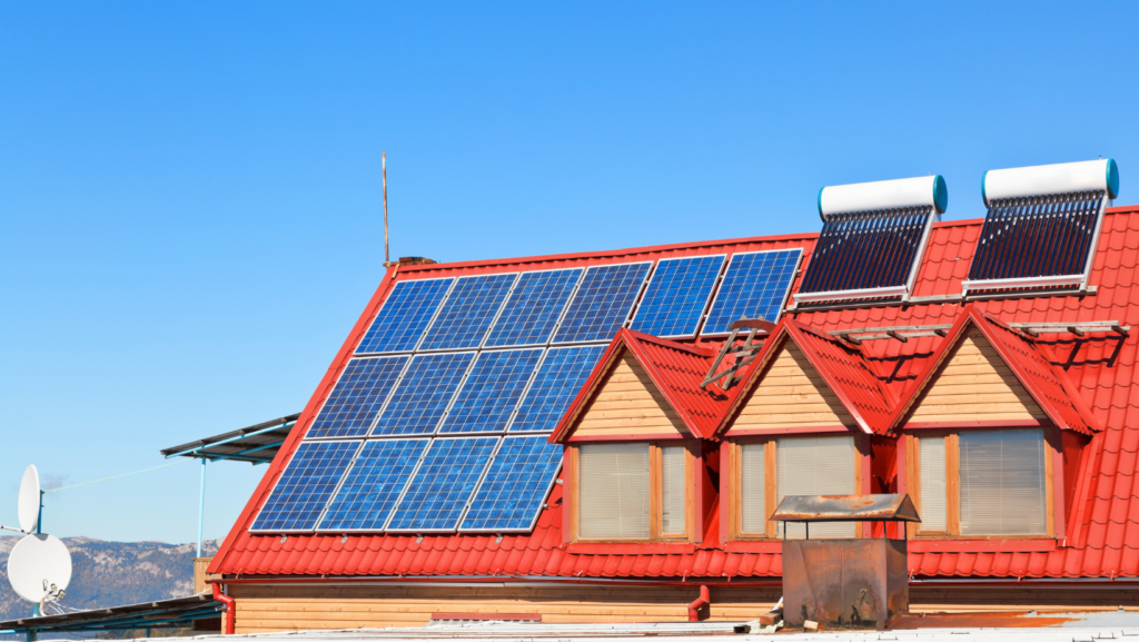 Como funciona o sistema fotovoltaico com backup de baterias?